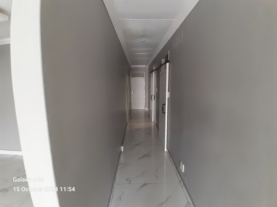 6 Bedroom Property for Sale in Protea Park North West